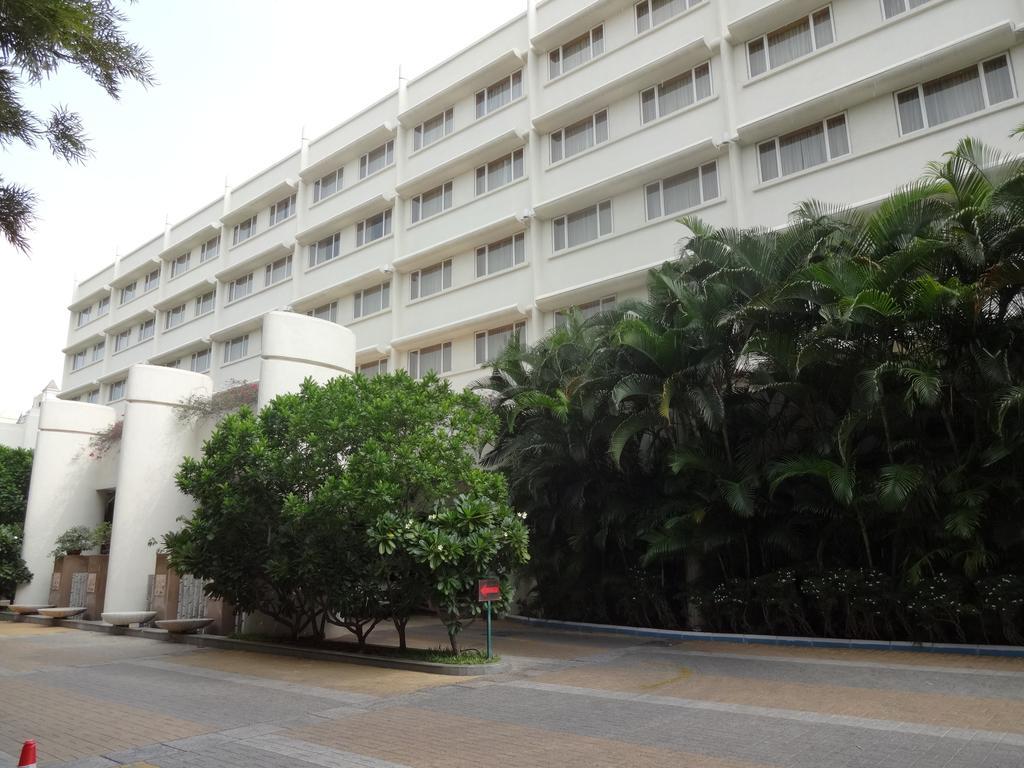 Ellaa Hotel Gachibowli Hyderabad Exterior photo